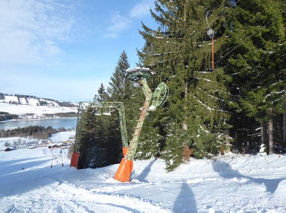 Grosser Schlepplift Buron 1 - Schlepplift mit T-Bügel/Anker