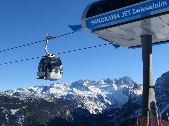 Panorama Jet Zwieselalm I+II - 8er Gondelbahn (Ein-Seil-Umlaufbahn) Panorama Jet Zwieselalm I+II - 8er Gondelbahn (Ein-Seil-Umlaufbahn)